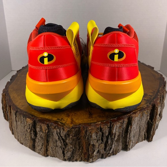 Adidas Dame 8 Mr. Incredible - Picture 4 of 7